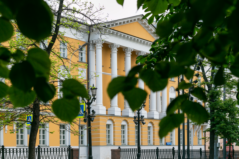 Вышка и Пекинский институт математических наук и приложений подписали соглашение о сотрудничестве